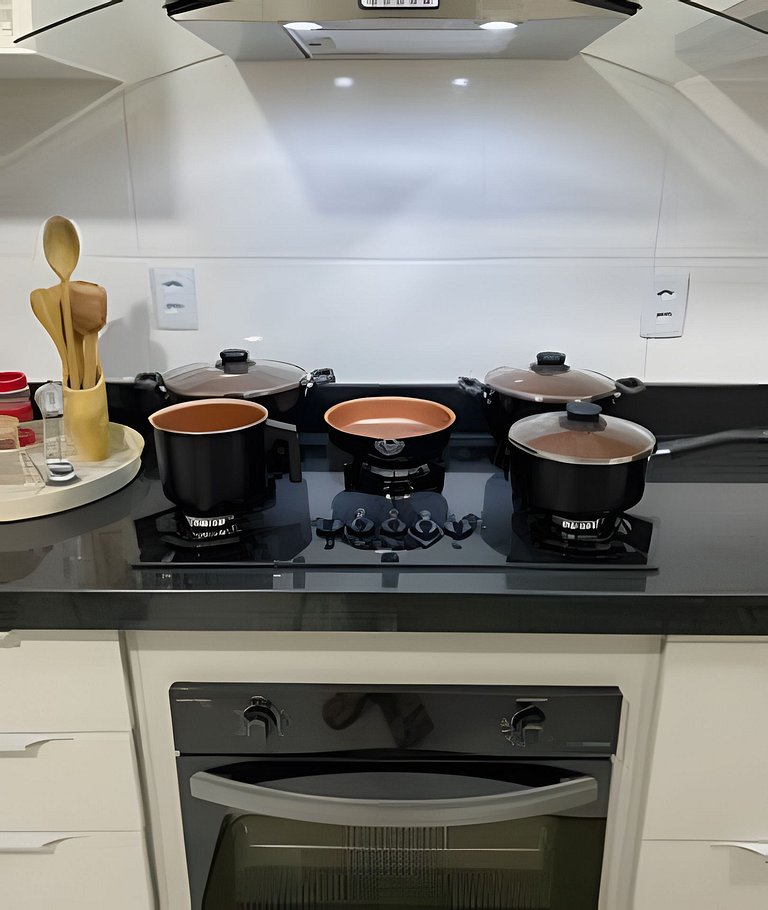 5min Praia do Forte | Apto Premium c/ Garagem