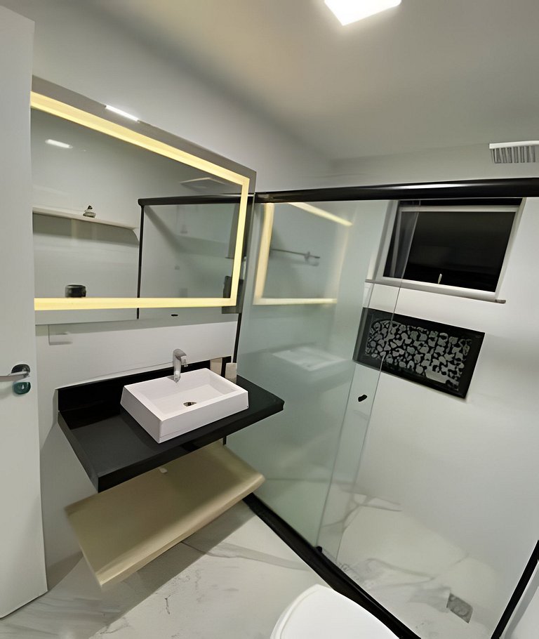 5min Praia do Forte | Apto Premium c/ Garagem