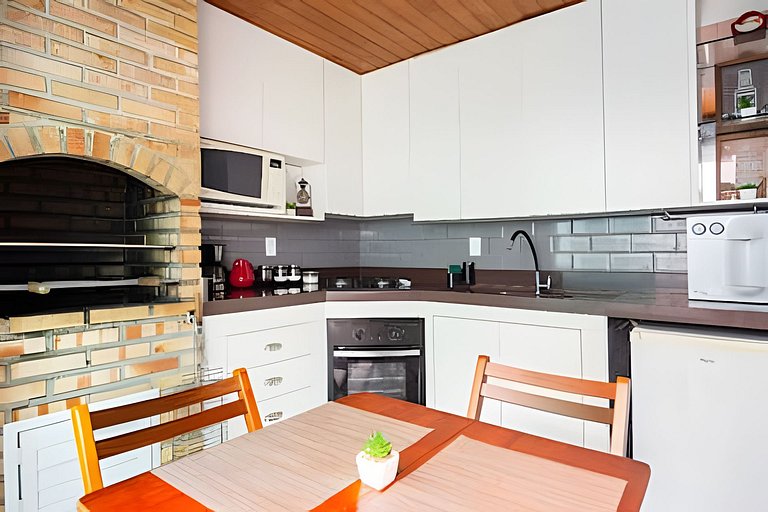 Cobertura com Piscina Privativa — Braga, Cabo Frio