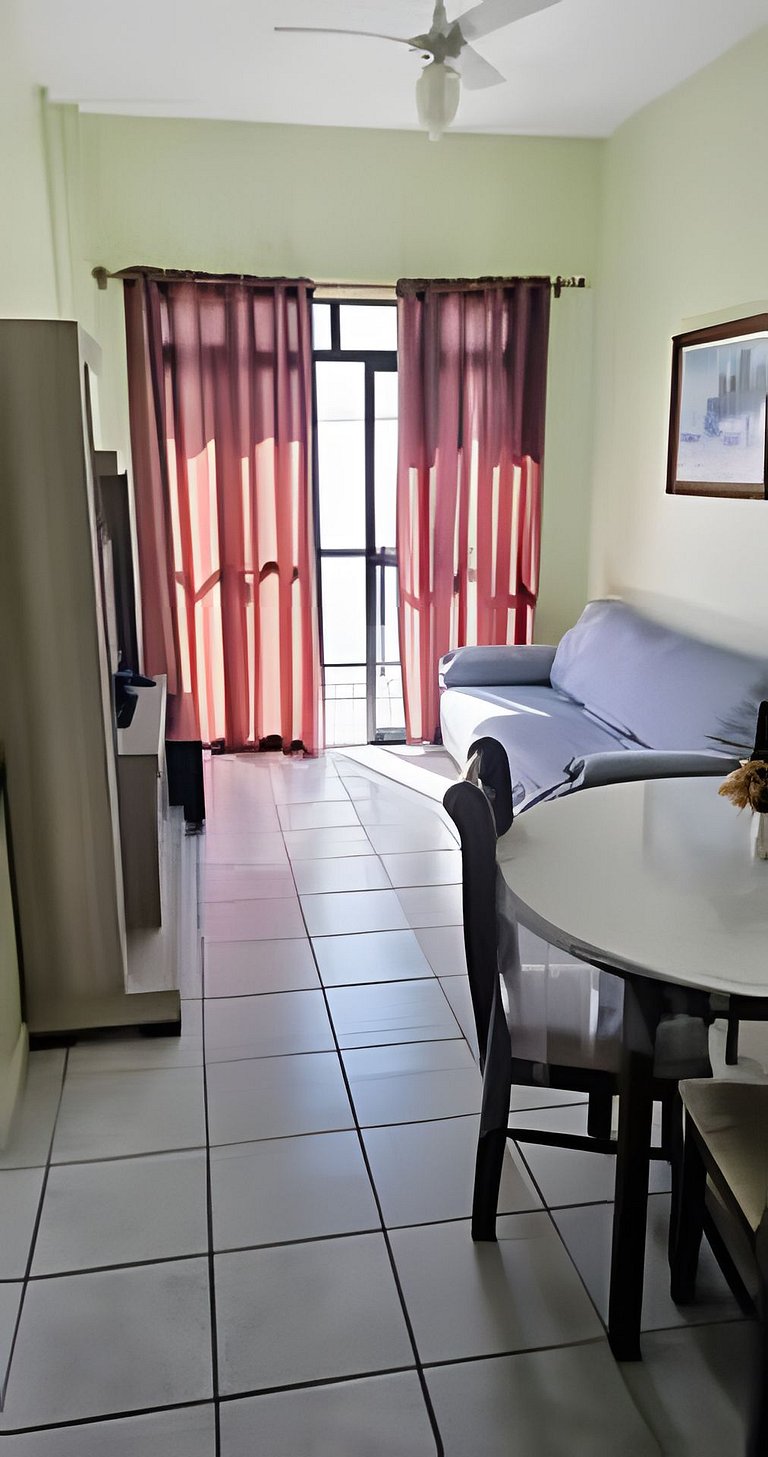 Apartamento Pé na Areia com Ar a 100m da Praia