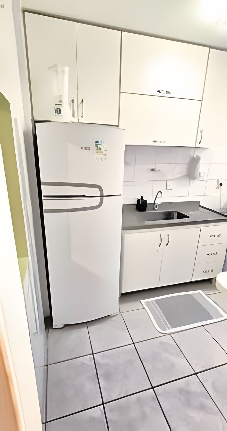 Apartamento Pé na Areia com Ar a 100m da Praia