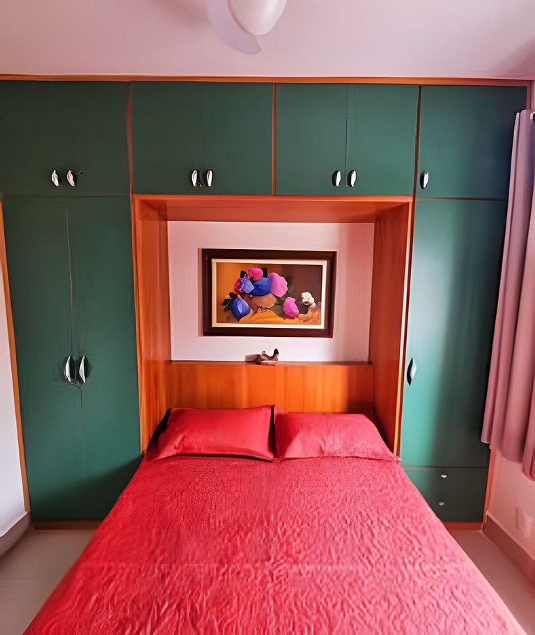 Elegante Apartamento com 3 Quartos a 400m da Praia