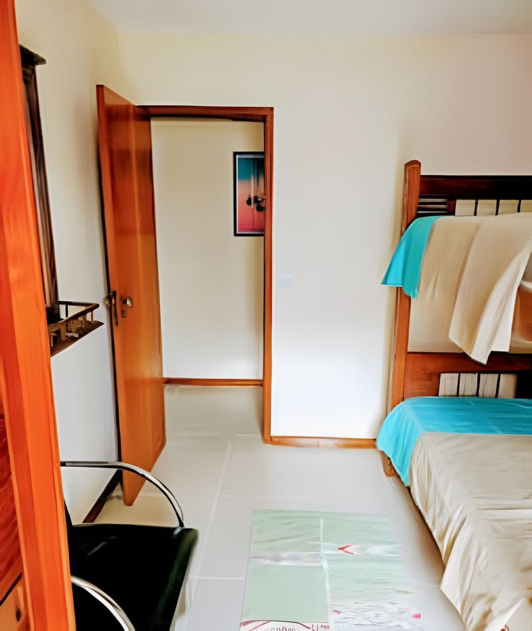 Ampla Cobertura 4 quartos a 400m Praia do Forte