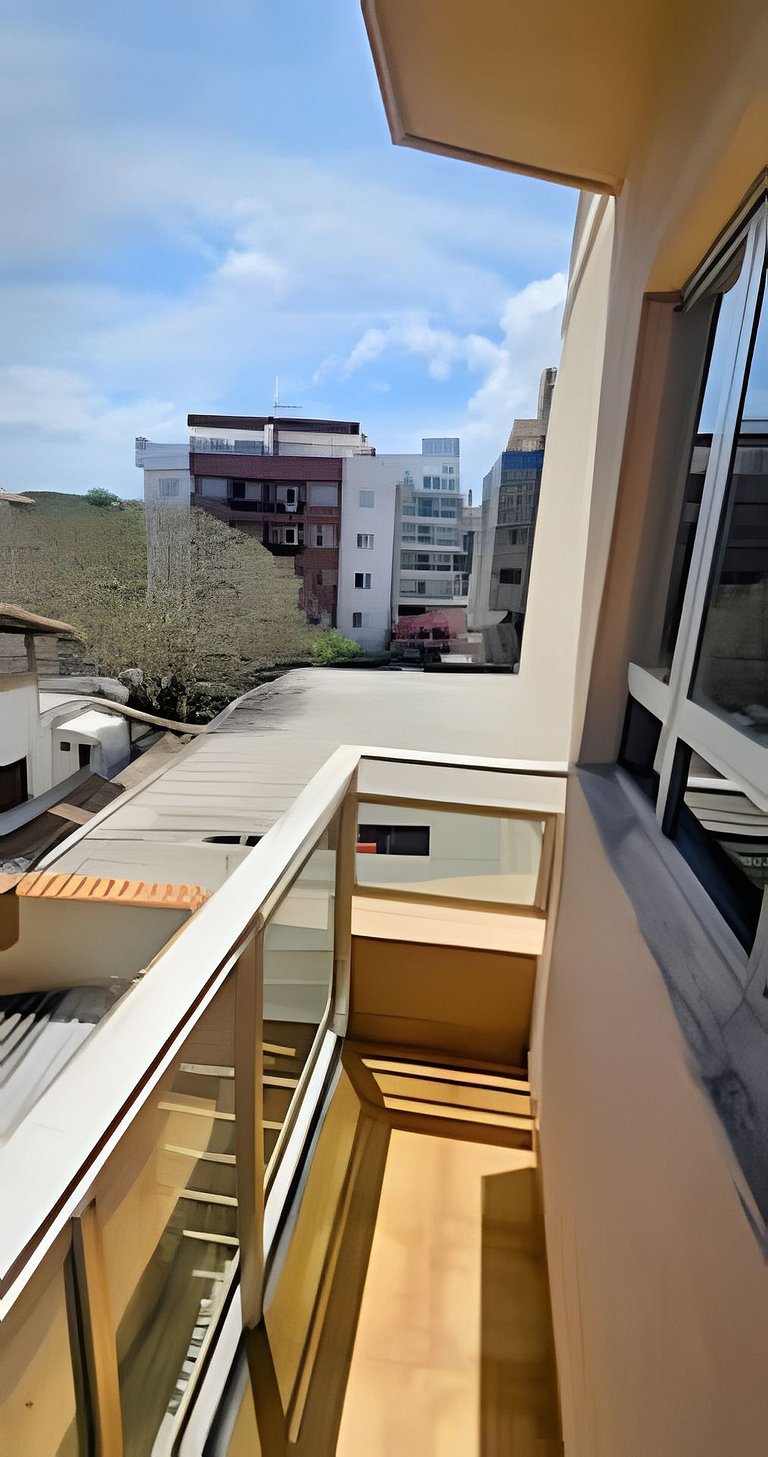 Apartamento Pé na Areia 3 Quartos Praia do Forte!