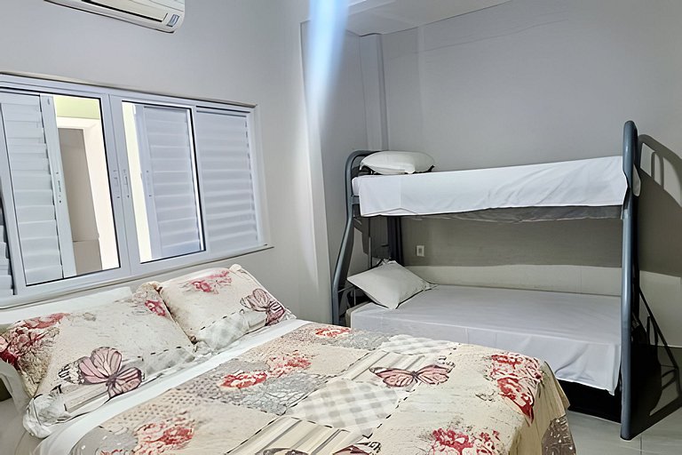 Casa Ampla com Jacuzzi à 500m Praia do Forte