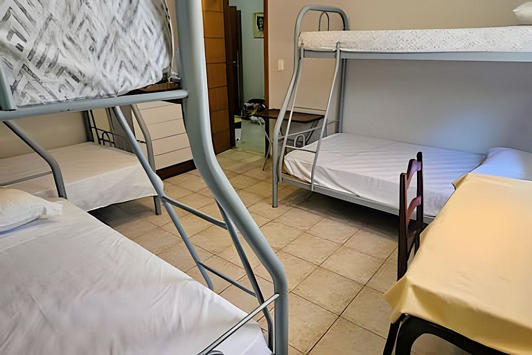 Casa Ampla com Jacuzzi à 500m Praia do Forte