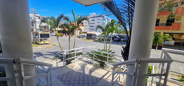 Apartamento 3 Quartos Vista Mar - 150m da Prainha