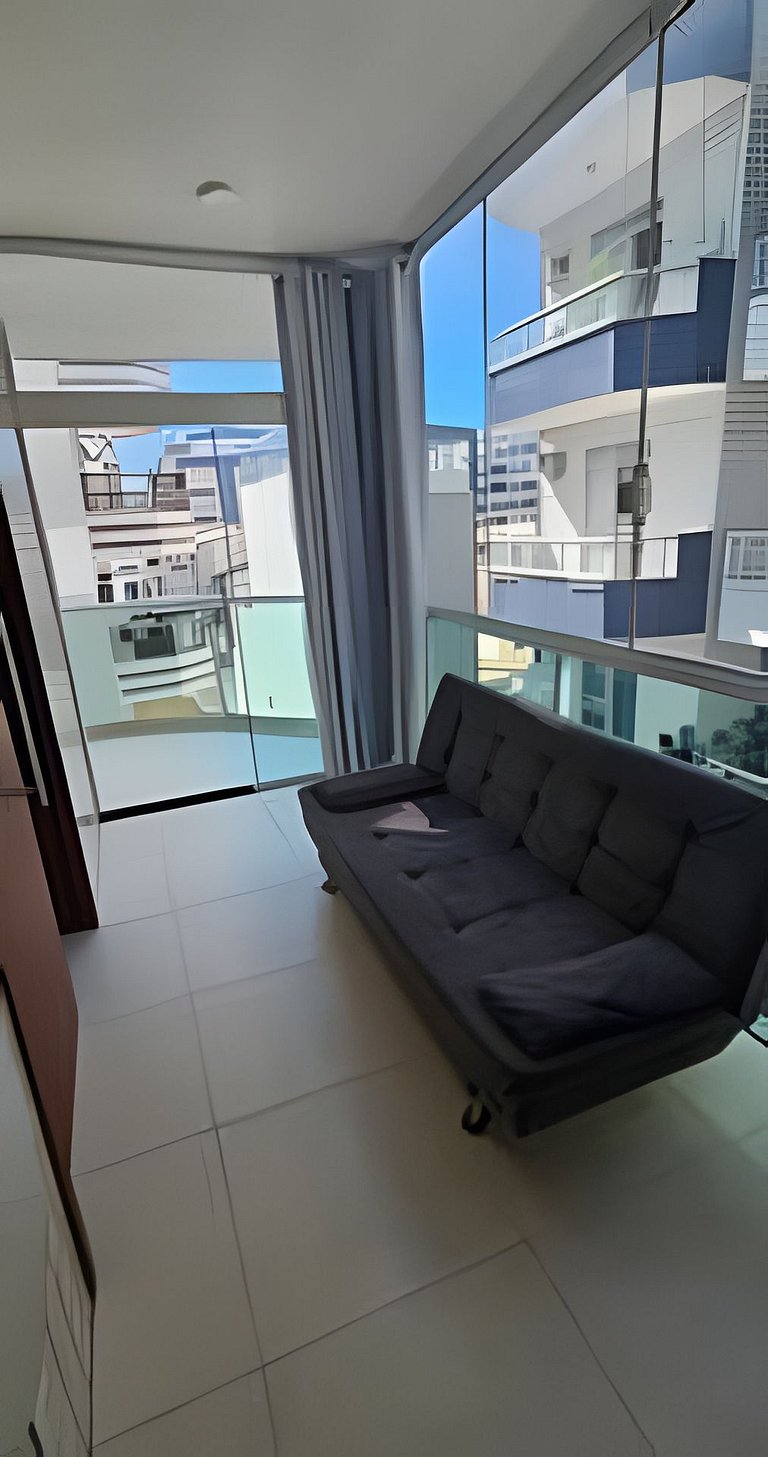 Apartamento moderno a 500m da Praia do Forte