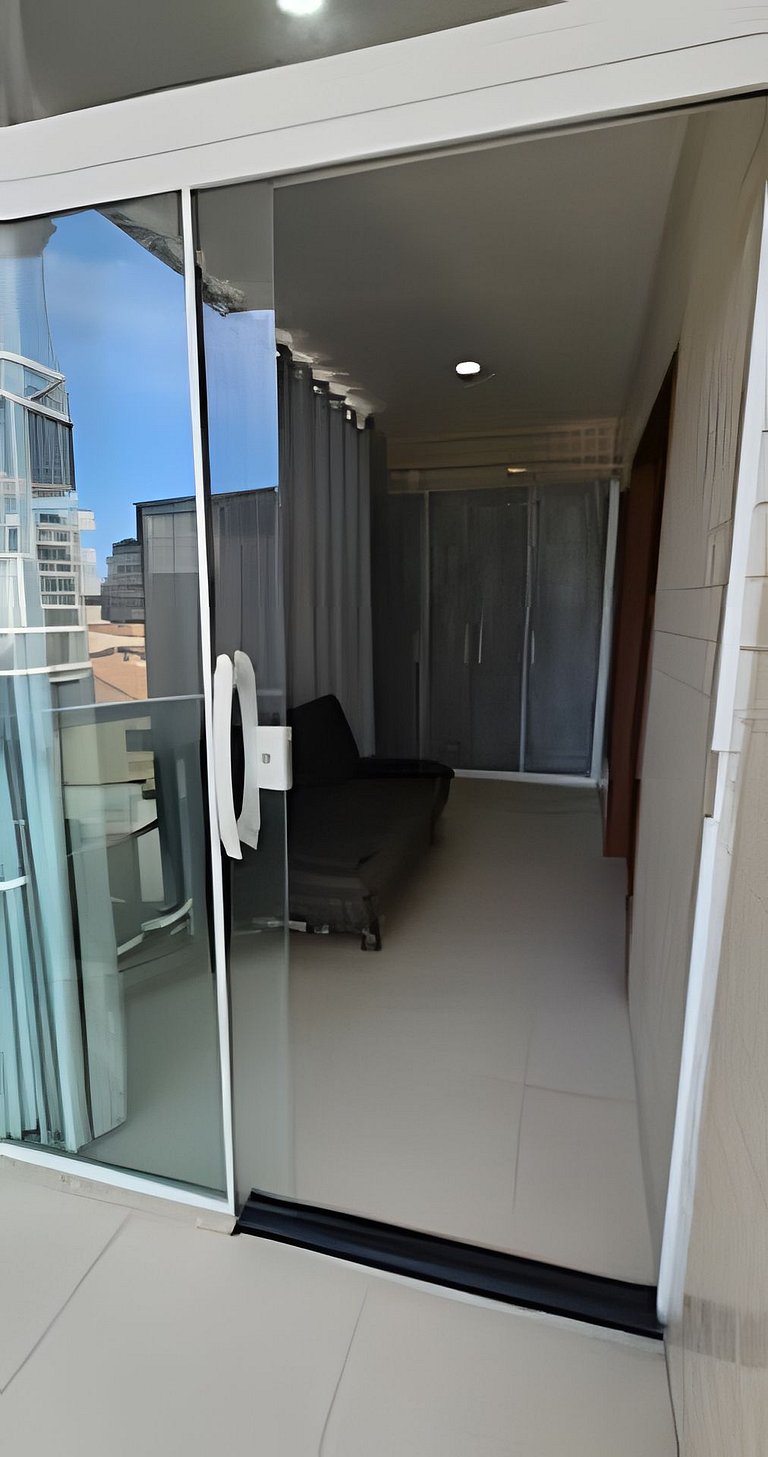 Apartamento moderno a 500m da Praia do Forte