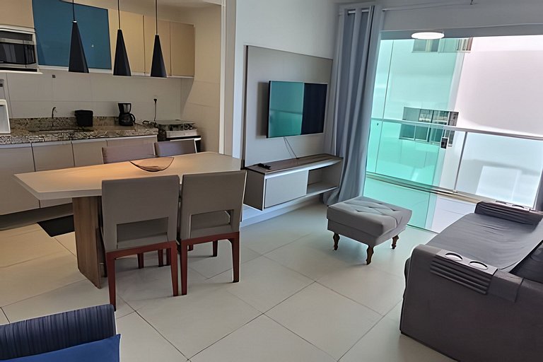 Apartamento moderno a 500m da Praia do Forte