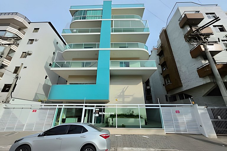 Cobertura c/ Churrasqueira • 500m Praia do Forte