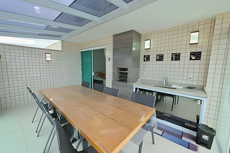 Cobertura c/ Churrasqueira • 500m Praia do Forte