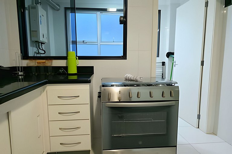 Ap Amplo 3 Quartos • 8 Pessoas • 1km da Praia