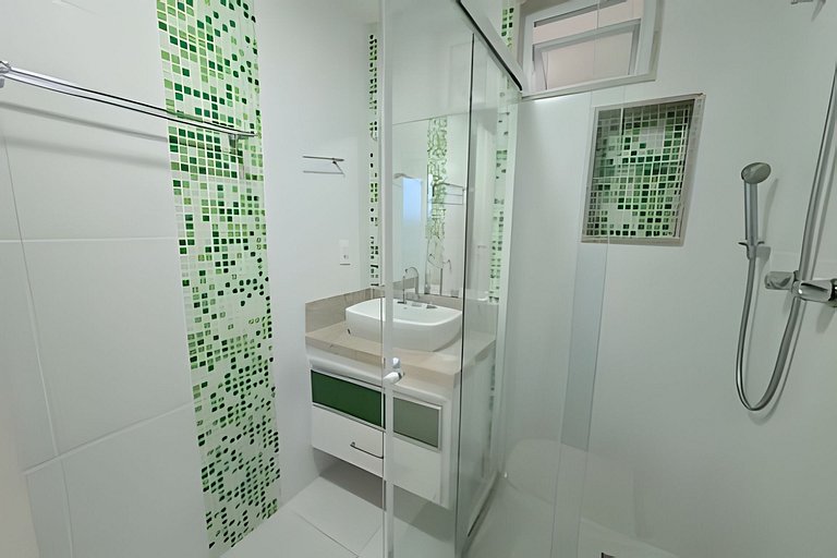 Ap Amplo 3 Quartos • 8 Pessoas • 1km da Praia