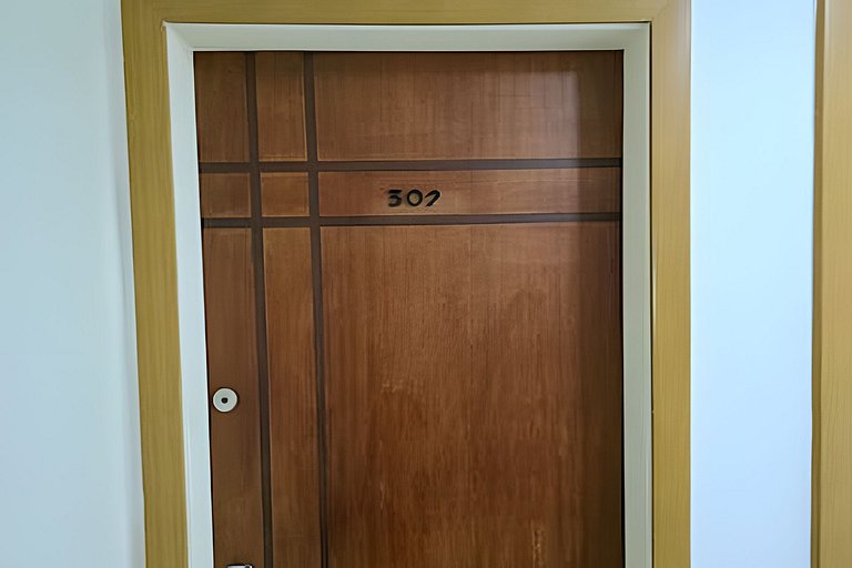 Ap Amplo 3 Quartos • 8 Pessoas • 1km da Praia