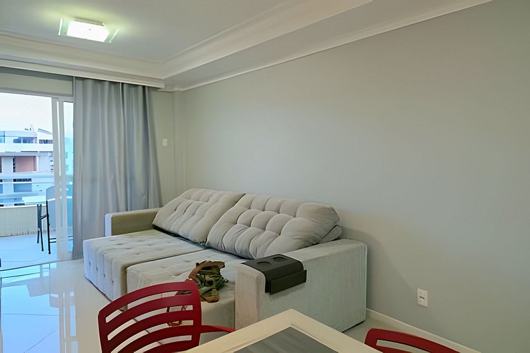 Ap Amplo 3 Quartos • 8 Pessoas • 1km da Praia