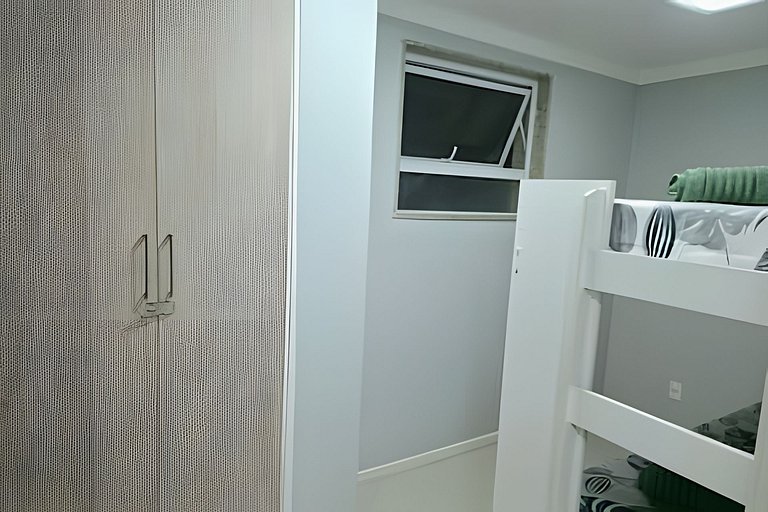 Ap Amplo 3 Quartos • 8 Pessoas • 1km da Praia