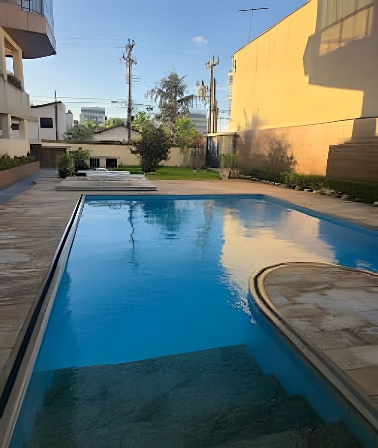 Apto Amplo com Piscina | 250m Praia das Dunas