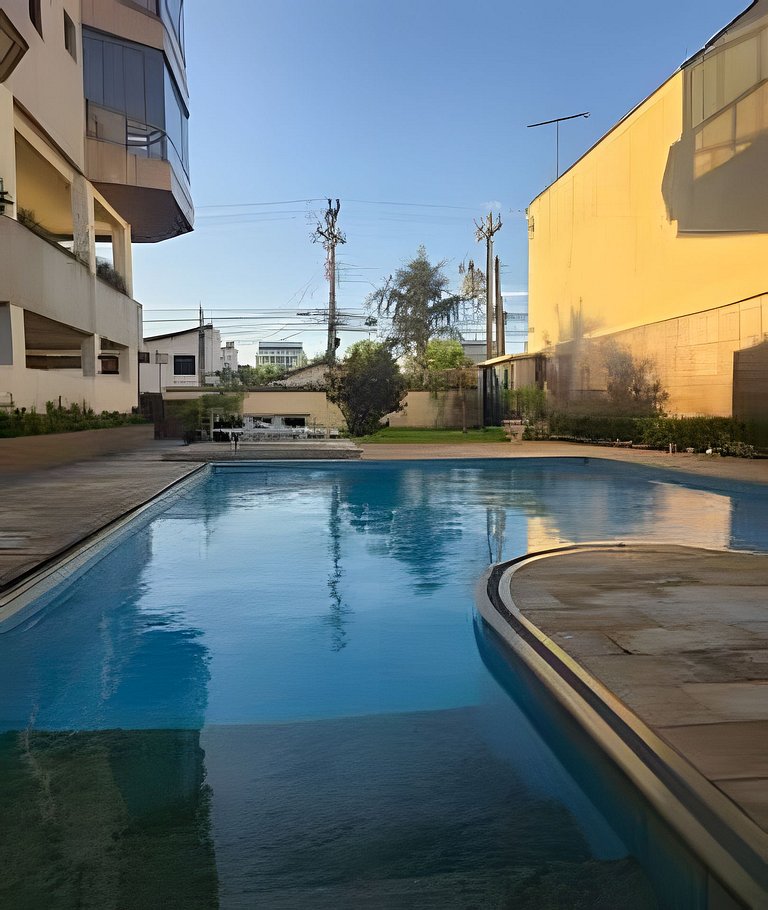 Apto Amplo com Piscina | 250m Praia das Dunas