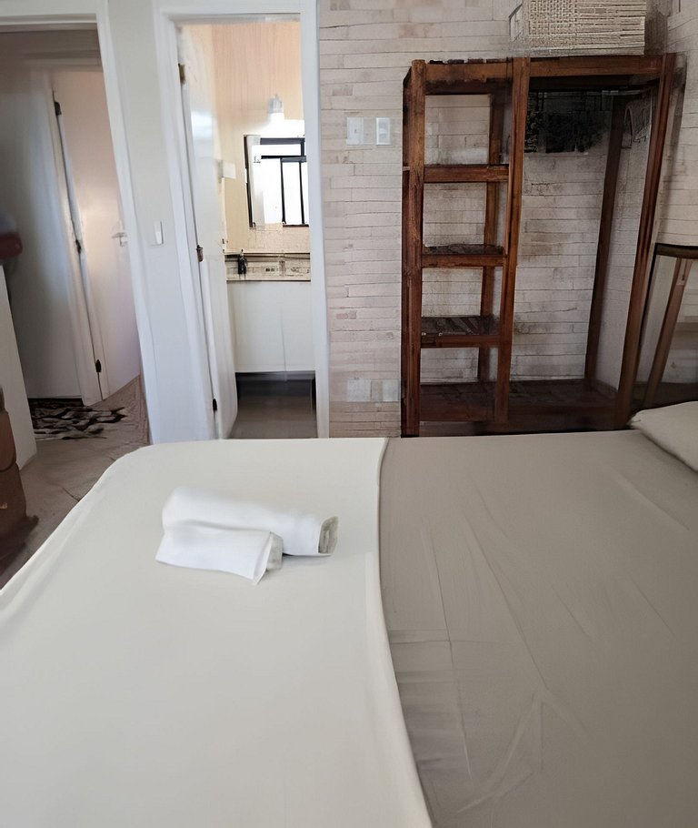 Apto Amplo com Piscina | 250m Praia das Dunas