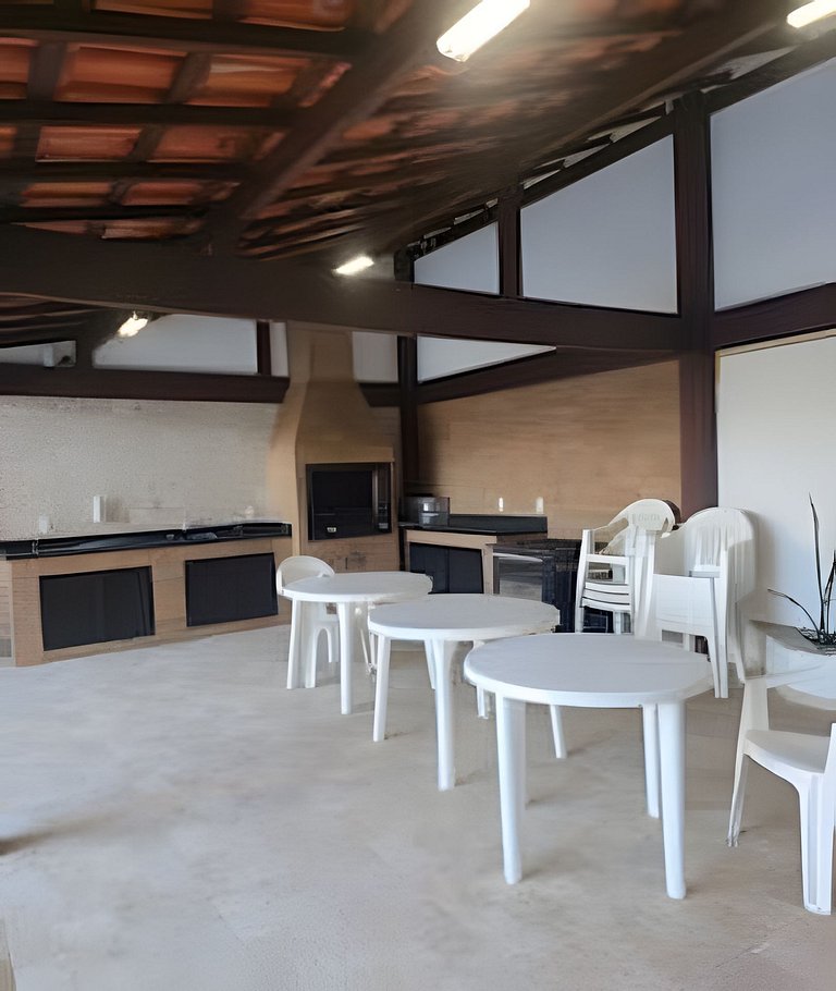 Apto Amplo com Piscina | 250m Praia das Dunas